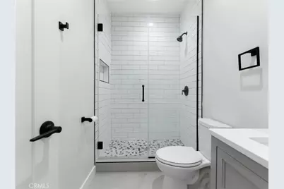 5075 Pickford, Los Angeles, CA 90019 - Photo 37