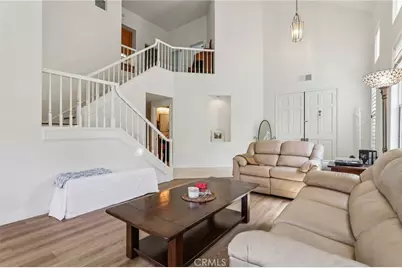 1 Longbourn Aisle, Irvine, CA 92603 - Photo 7