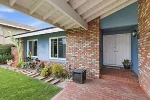 25071 Mawson, Laguna Hills, CA 92653 - Photo 3