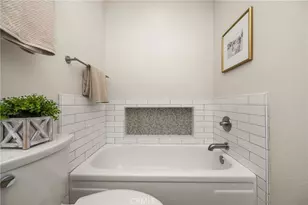 16 Driftwood, Irvine, CA 92604 - Photo 9