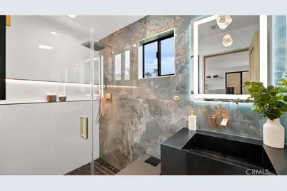 1095 Miramar, Laguna Beach, CA 92651 - Photo 21