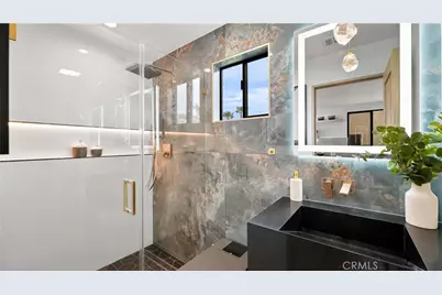 1095 Miramar, Laguna Beach, CA 92651 - Photo 21