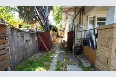 449 N Virgil, Los Angeles, CA 90004 - Photo 17