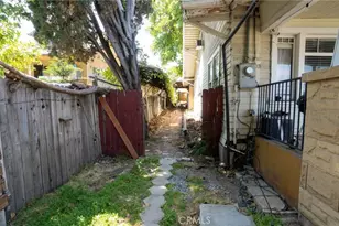 449 N Virgil, Los Angeles, CA 90004 - Photo 17