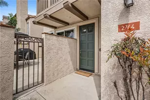 2744 Monza, Tustin, CA 92782 - Photo 3