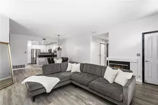 2744 Monza, Tustin, CA 92782 - Photo 7