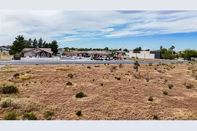 11695 Hesperia Road, Hesperia, CA 92345 - Photo 25