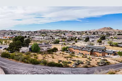 15750 Olalee Road, Apple Valley, CA 92307 - Photo 1