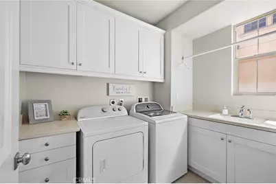 8238 Noelle Drive, Huntington Beach, CA 92646 - Photo 33