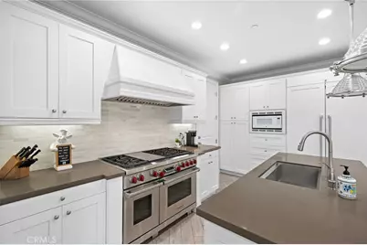 8238 Noelle Drive, Huntington Beach, CA 92646 - Photo 19