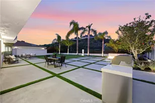6 Monterey Cir, Corona del Mar, CA 92625 - Photo 29