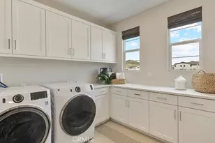 24341 Camino Oceano, Valencia, CA 91354 - Photo 29