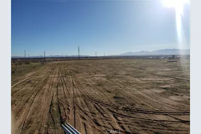 13178 Hopland Street, Adelanto, CA 92301 - Photo 5