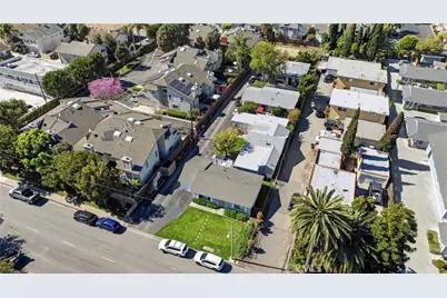 2525 Elden, Costa Mesa, CA 92627 - Photo 13