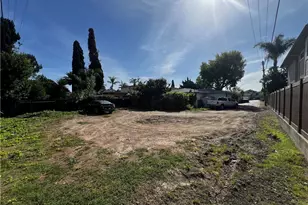 2525 Elden, Costa Mesa, CA 92627 - Photo 11