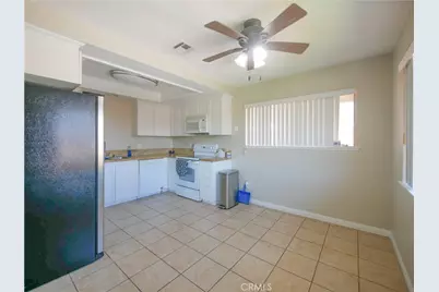 1518 Border, Corona, CA 92882 - Photo 5