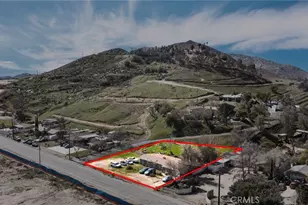 11178 Locust Ave, Bloomington, CA 92316 - Photo 5