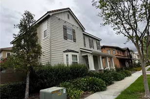 169 Violet Bloom, Irvine, CA 92618 - Photo 5