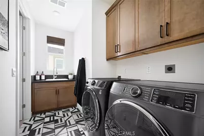 8634 Toyon Street, Chino, CA 91708 - Photo 17