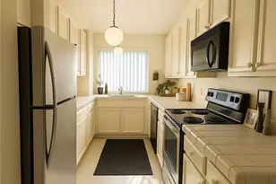 17808 Corte Huasco, San Diego, CA 92128 - Photo 3