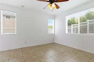 29436 Shannon Ct, Canyon Country, CA 91387 - Photo 23