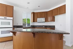 29436 Shannon Ct, Canyon Country, CA 91387 - Photo 5