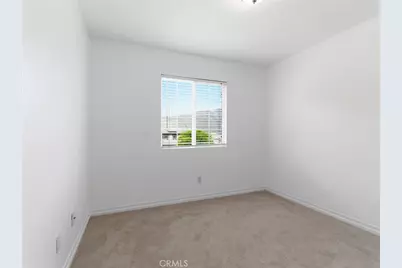 29436 Shannon Court, Canyon Country, CA 91387 - Photo 15