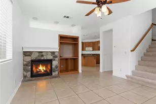 29436 Shannon Ct, Canyon Country, CA 91387 - Photo 3