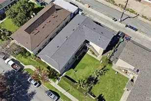 998 Mission, Costa Mesa, CA 92626 - Photo 3