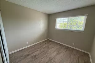 2164 Athens, Simi Valley, CA 93065 - Photo 9