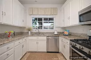 24392 Kingston Ct, Laguna Hills, CA 92653 - Photo 11