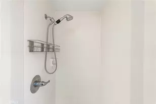 365 Monte Vista Ave, Costa Mesa, CA 92627 - Photo 21