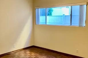 405 Pearl St, Redondo Beach, CA 90277 - Photo 13