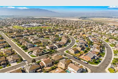 14333 Wolfhound, Jurupa, CA 92880 - Photo 61