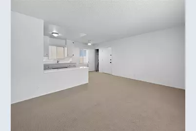 207 Baltimore Avenue, Huntington Beach, CA 92648 - Photo 11