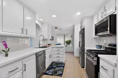 22462 Alcudia, Mission Viejo, CA 92692 - Photo 11