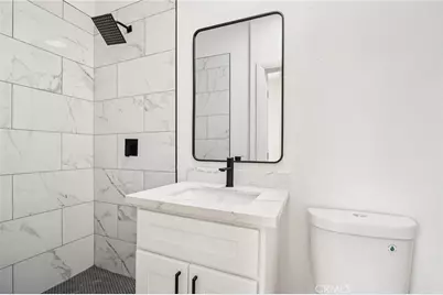 1112 W 64th Street, Los Angeles, CA 90044 - Photo 27