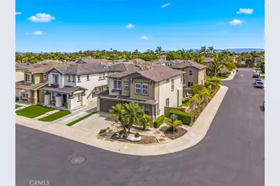 16872 Clovergreen Lane, Huntington Beach, CA 92649 - Photo 3