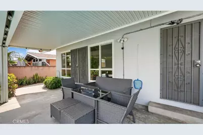 1575 W Edithia, Anaheim, CA 92802 - Photo 27