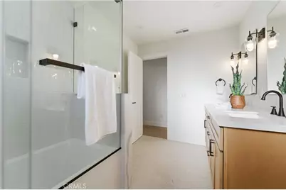 10121 Kukui, Huntington Beach, CA 92646 - Photo 31