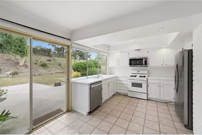 26191 San Roque Drive, Mission Viejo, CA 92691 - Photo 11