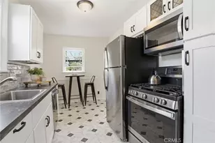 1829 S Fairfax Ave, Los Angeles, CA 90019 - Photo 11