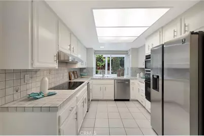 25511 Alisal Ave, Laguna Hills, CA 92653 - Photo 17