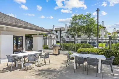 301 Harbor Woods Place, Newport Beach, CA 92660 - Photo 45