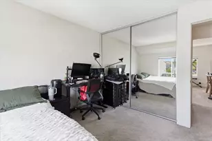 44 Fallbrook, Irvine, CA 92604 - Photo 11