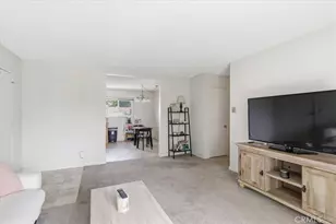 44 Fallbrook, Irvine, CA 92604 - Photo 5