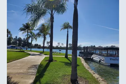 27795 Rota, Mission Viejo, CA 92692 - Photo 5