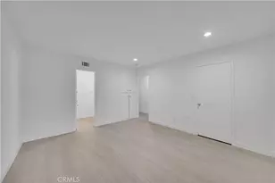 16722 Goldenwest St, Huntington Beach, CA 92647 - Photo 15