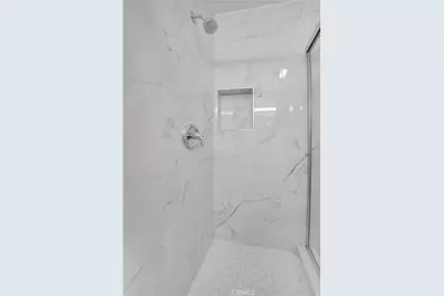 16722 Goldenwest Street, Huntington Beach, CA 92647 - Photo 29