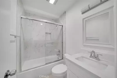 16722 Goldenwest Street, Huntington Beach, CA 92647 - Photo 39